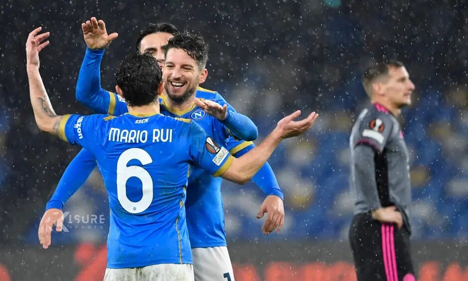 Napoli dump Foxes OUT of Europa League | UEFA Europa League
